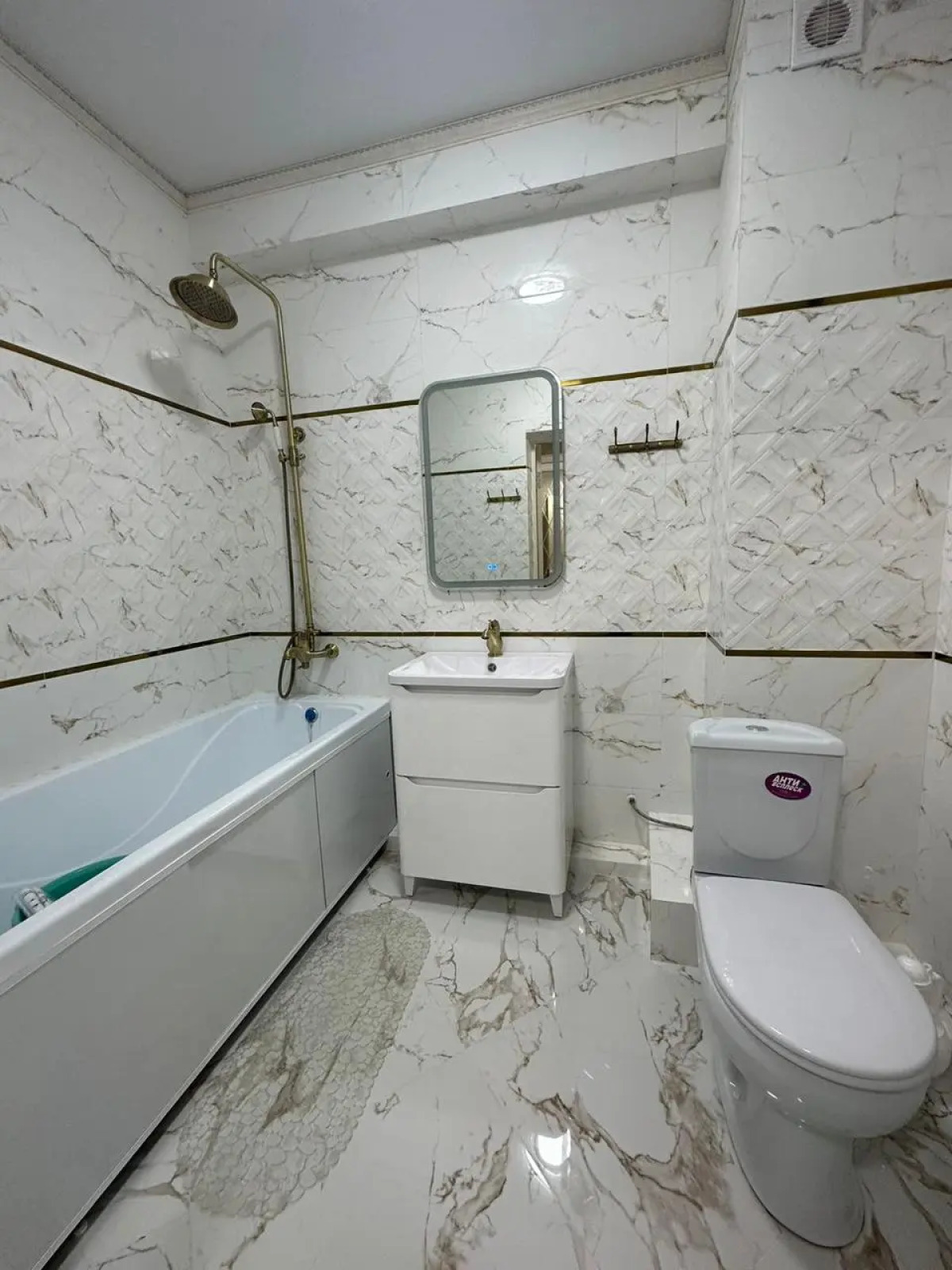 Апартаменты  в новом частном трехэтажном доме 5