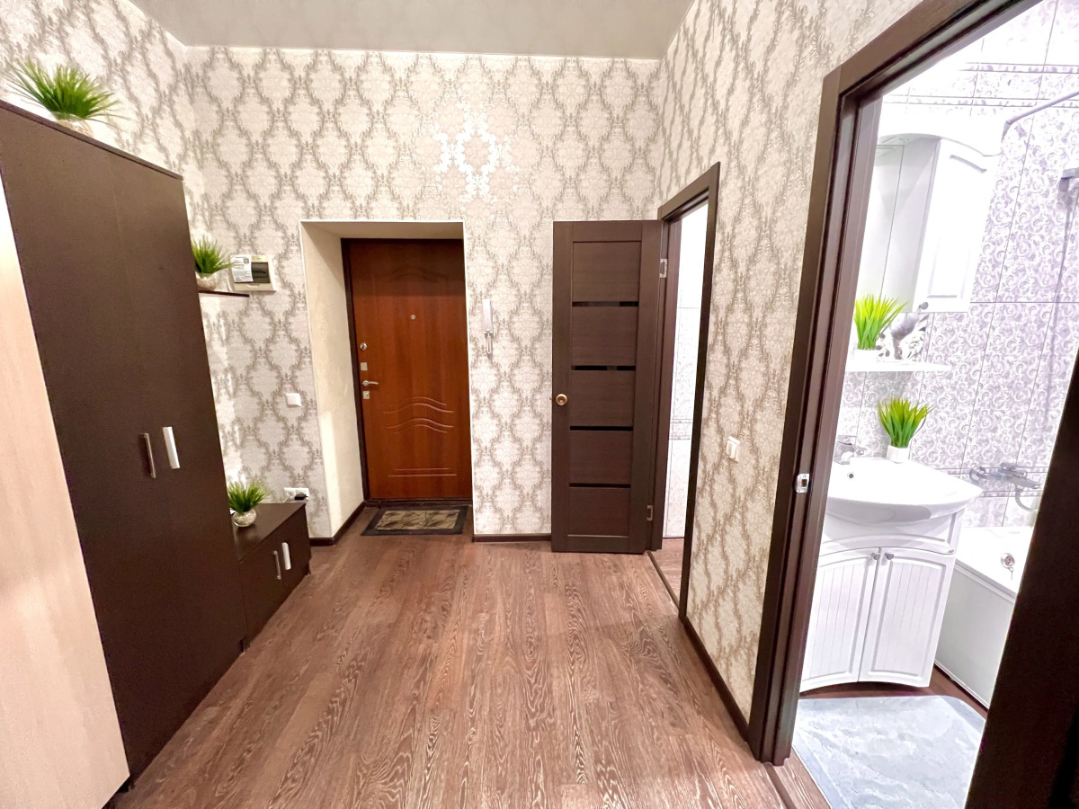 Уютные Апартаменты рядом с Губернским рынком (ул. Маяковского 95)