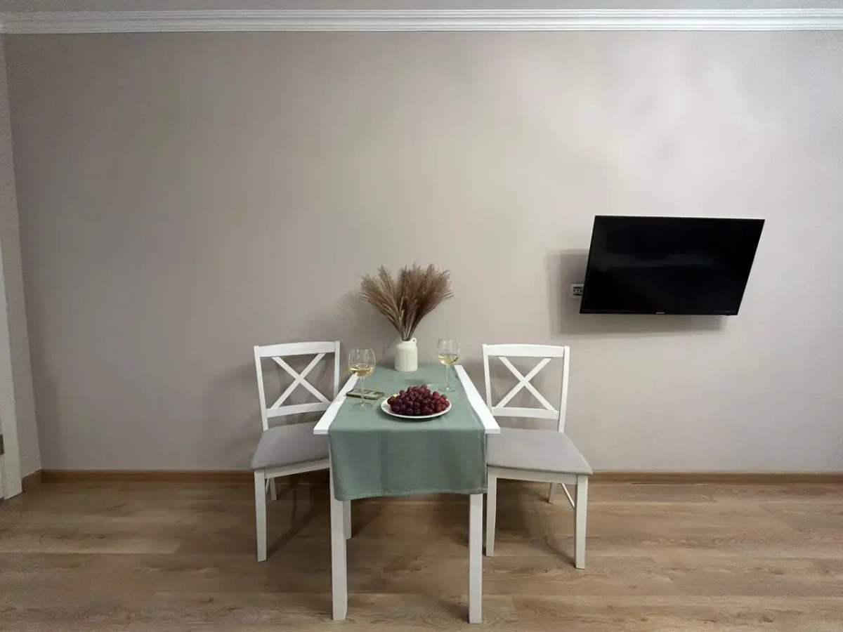 Апартаменты Нежная и уютная студия Кашемир в сердце города