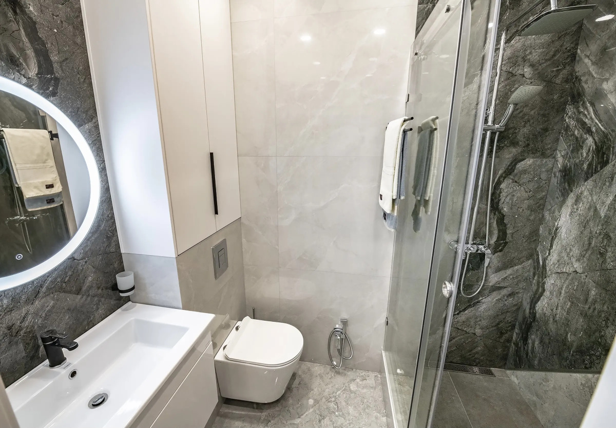 Апартаменты возле Театра и моста, недалеко от центра. Брянская 18.