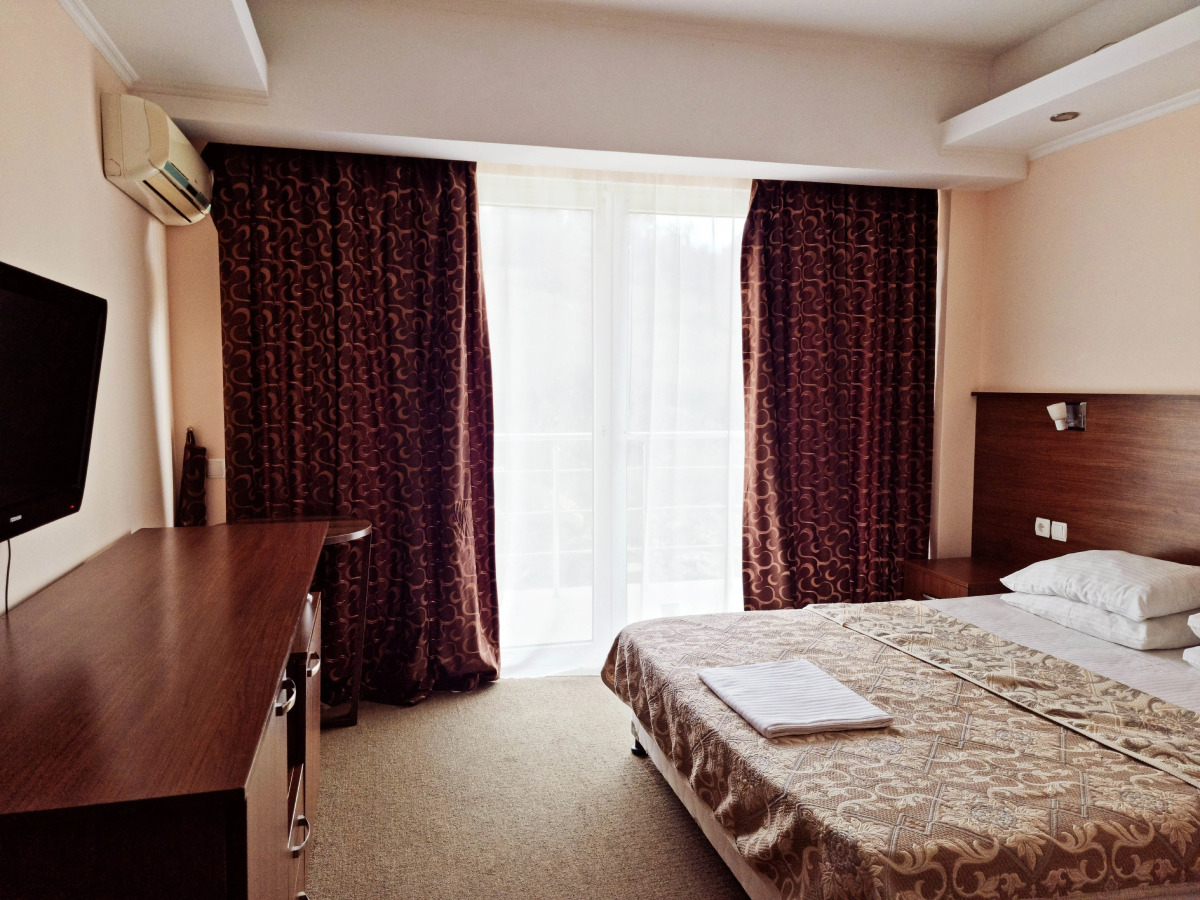 Отель Царская Аллея