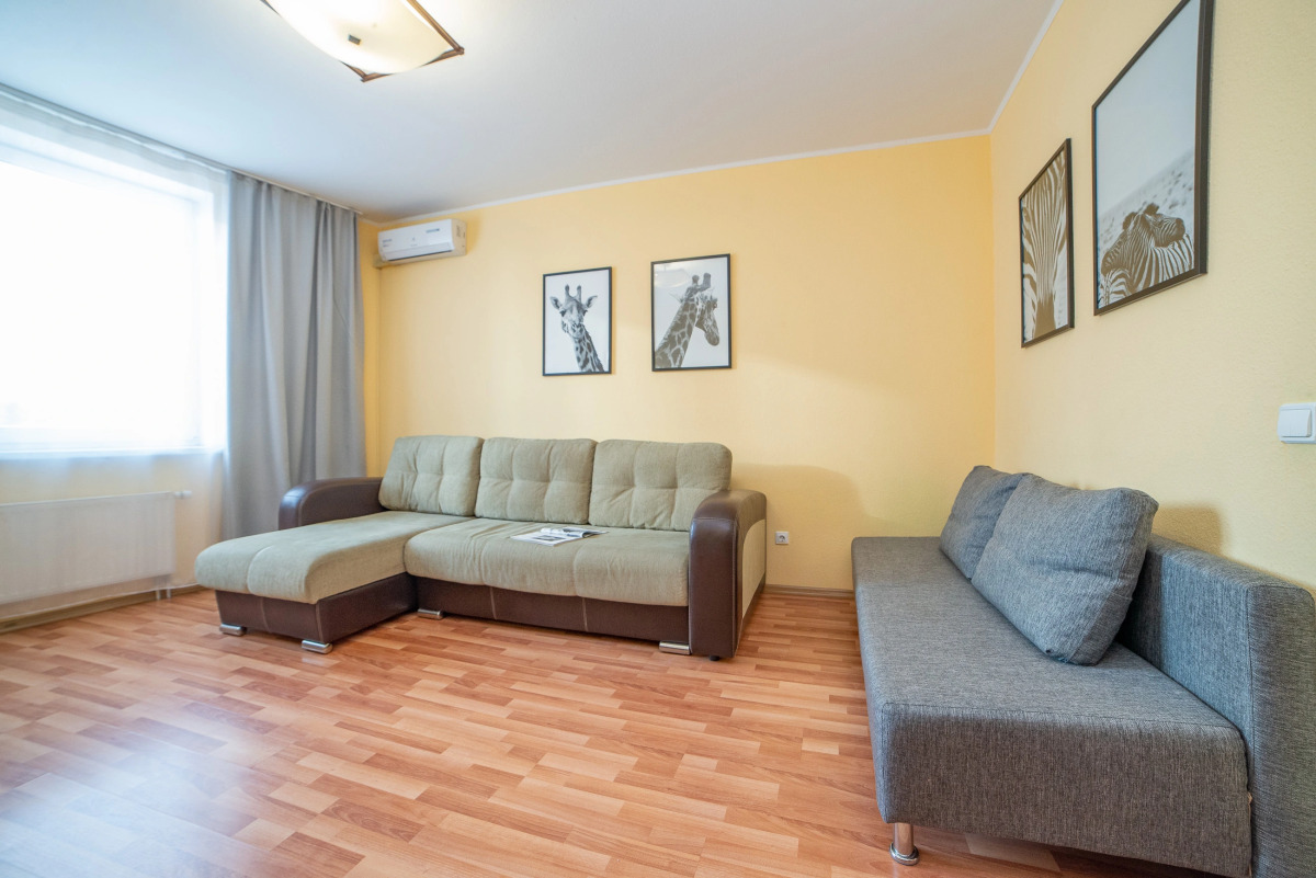 Апартаменты Шейнкмана 90