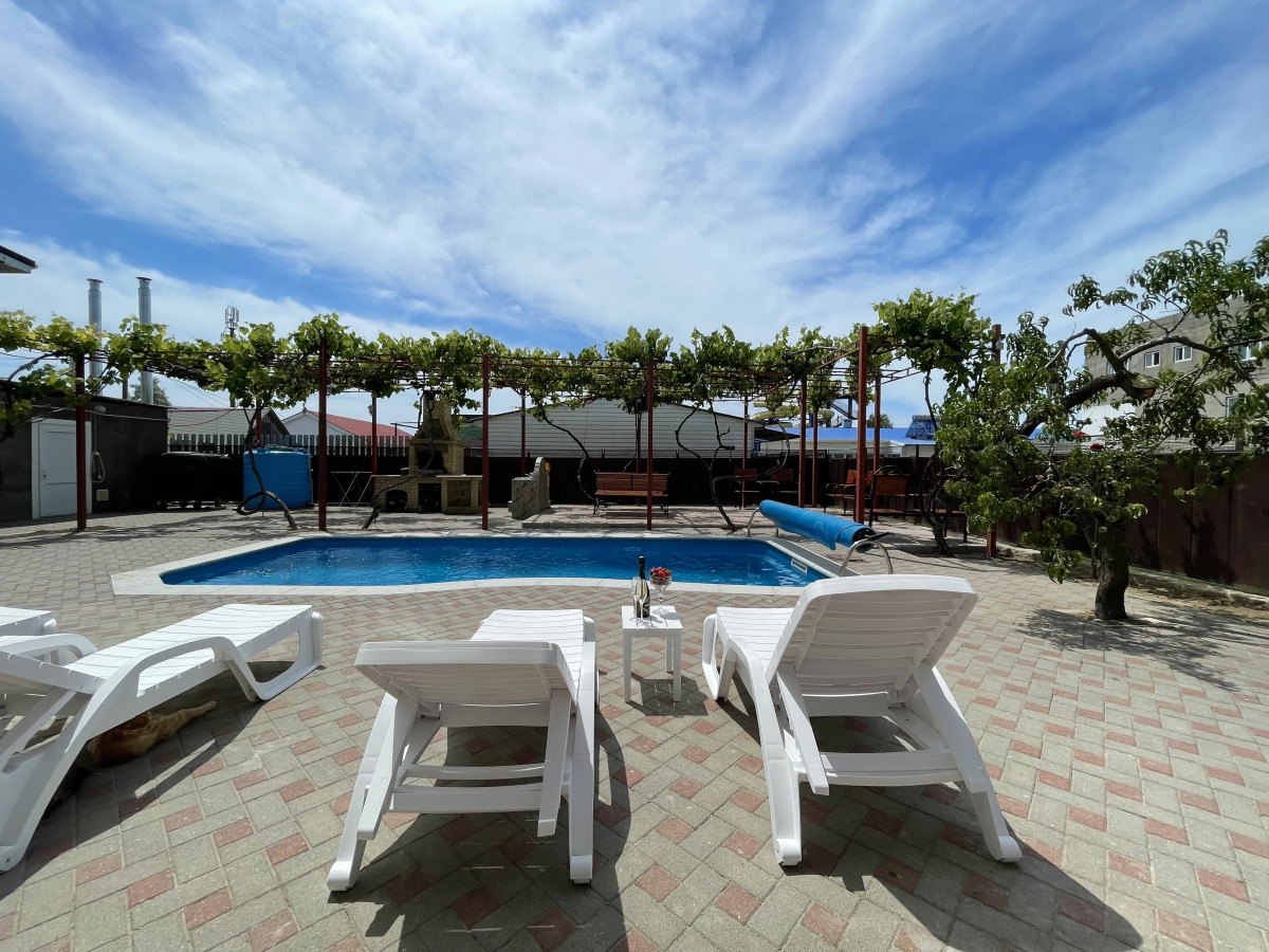 Гостевой дом Надежда