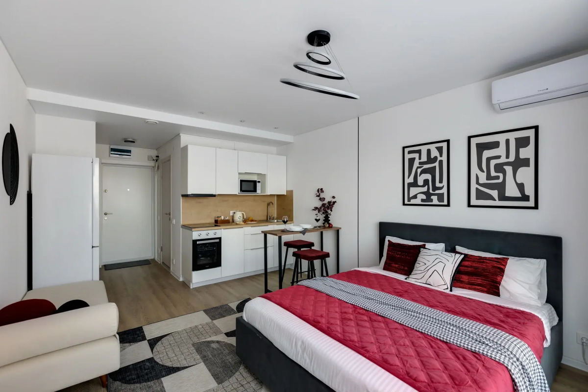 Апартаменты RED на Михайлова 30А к 2