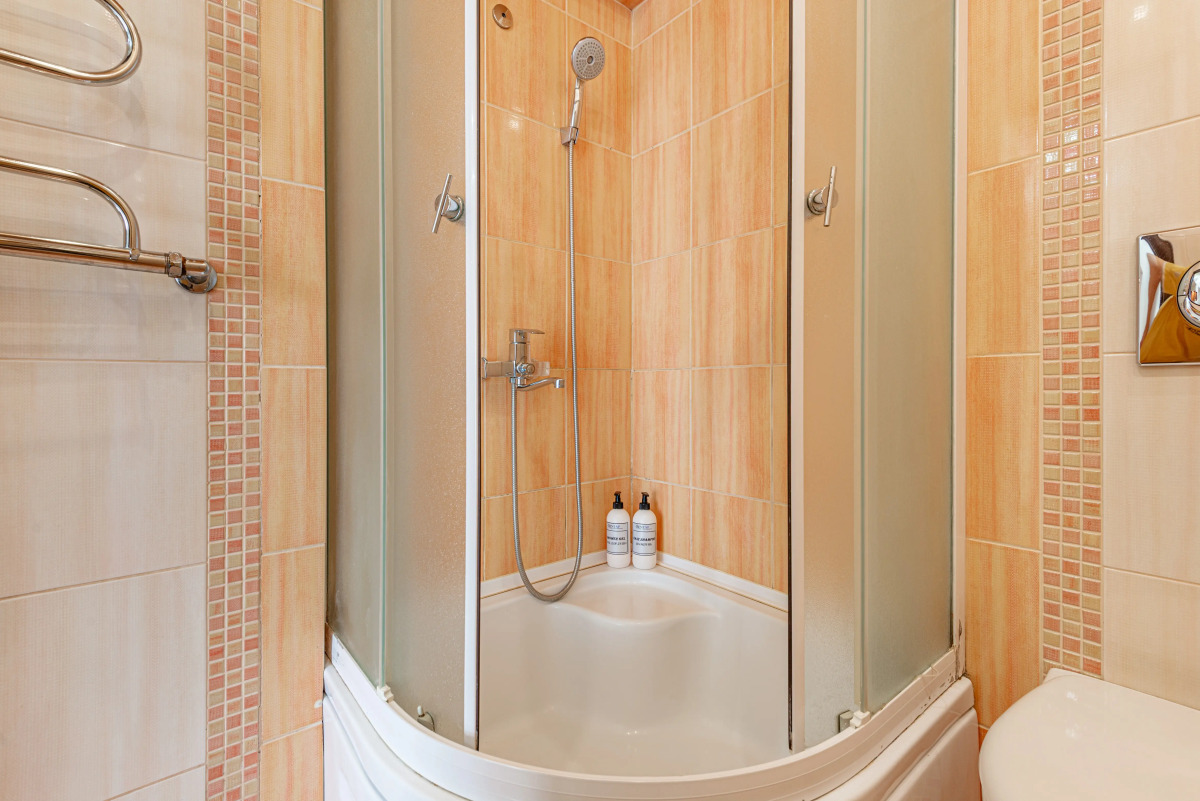 Квартира 2-к у Залива на Крылова 5 от RentAp