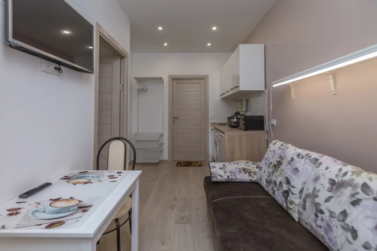 Апартаменты 2 Студия на Саперном 8