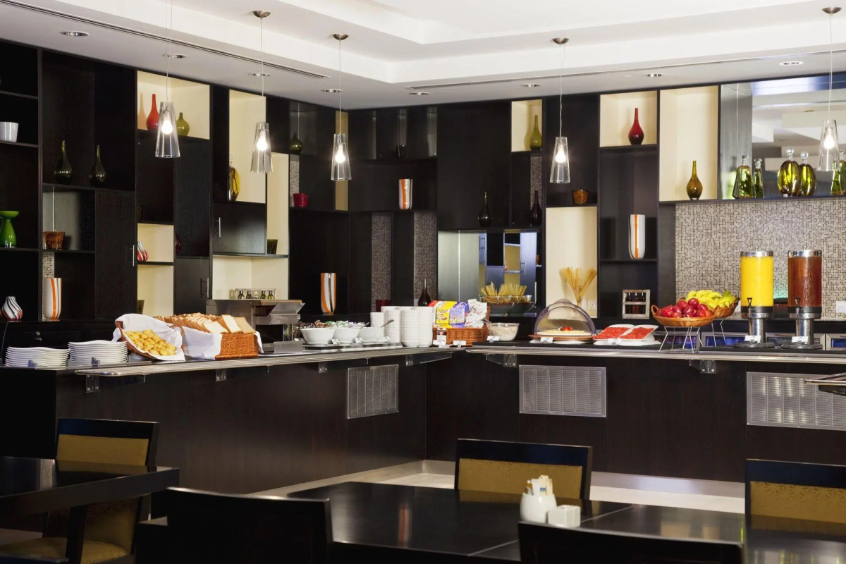 Holiday Inn Express Dubai Internet City an IHG Hotel