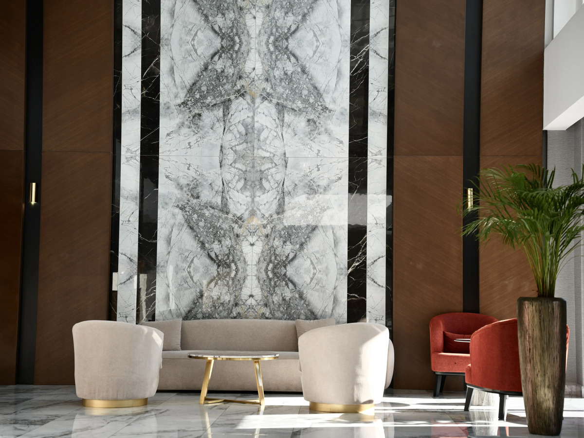 Отель Riviera Hotel