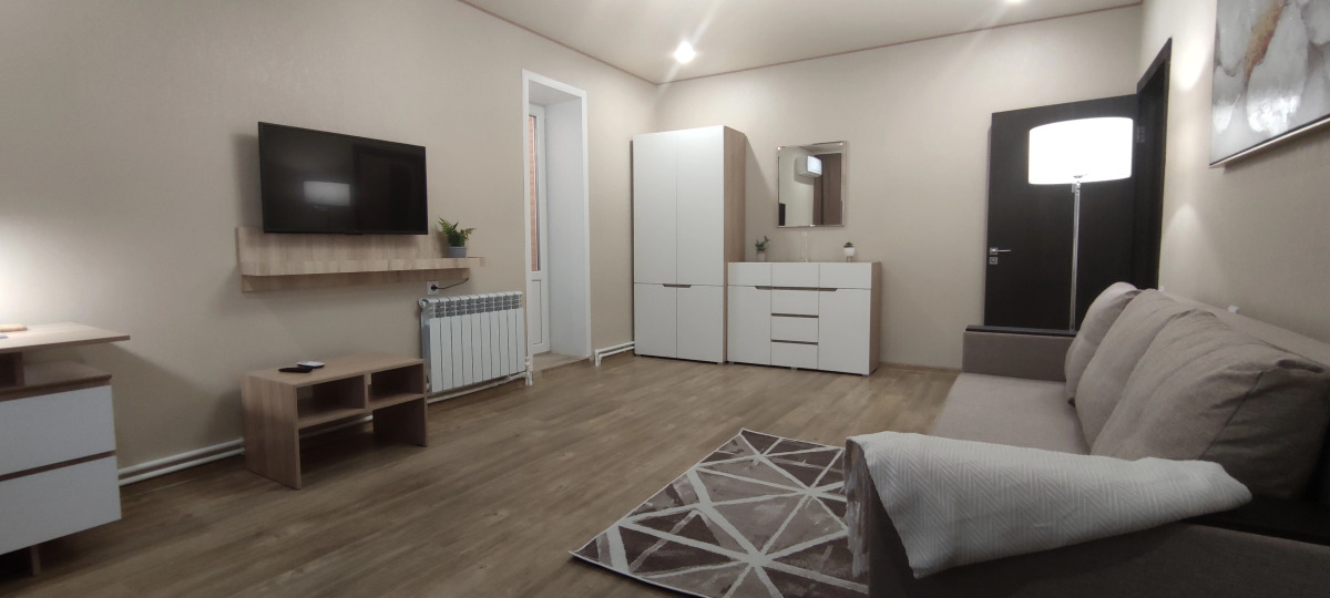 Квартира Двухкомнатная Apart Family