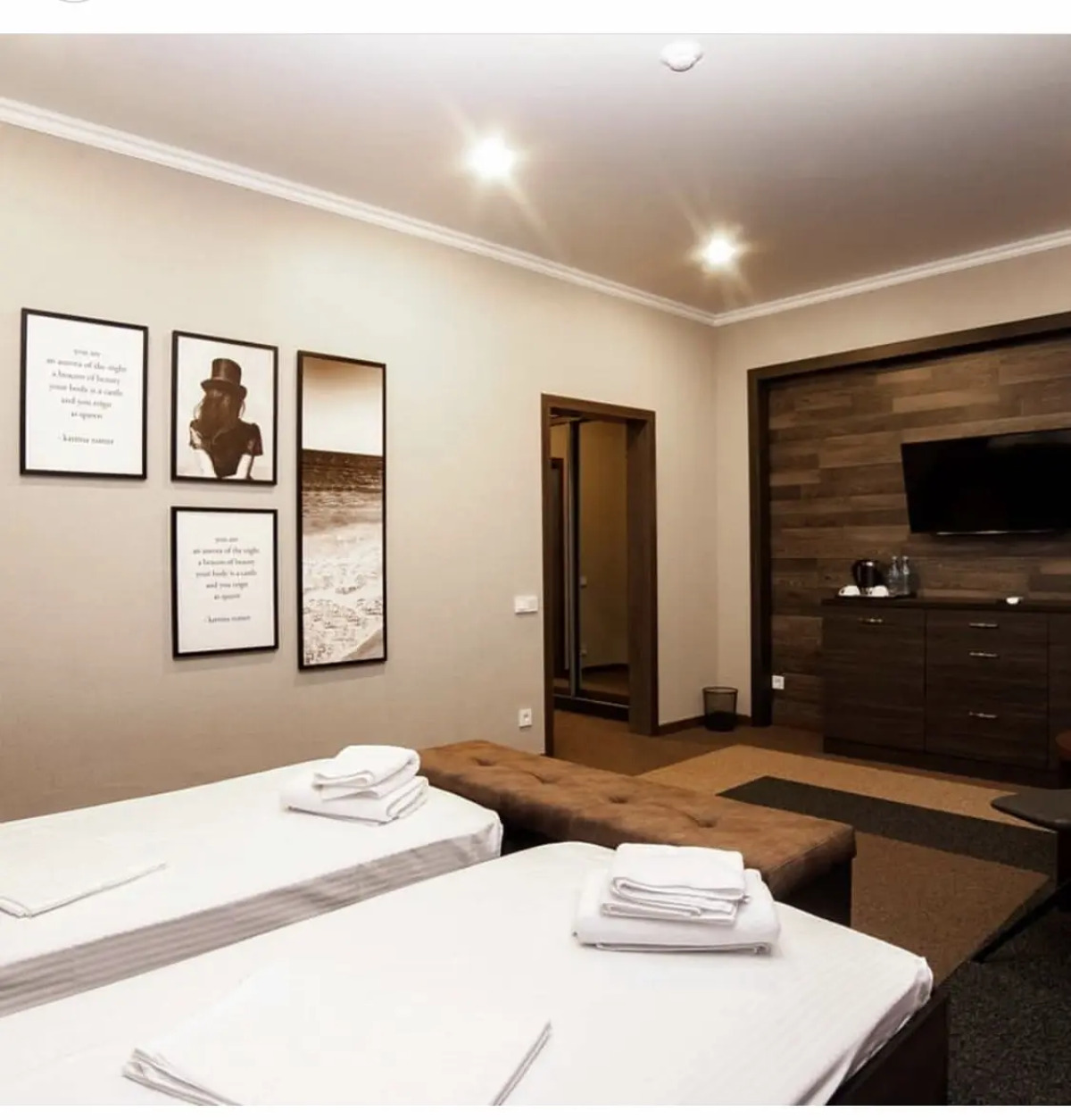 Отель Меридиан