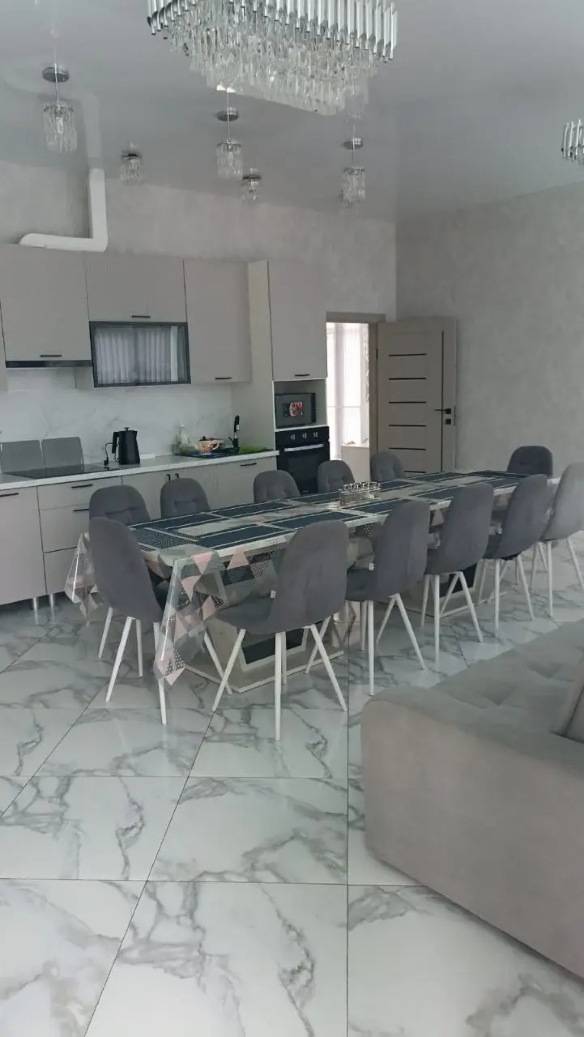 Частный дом в Центрe Города с Видом на Набережную