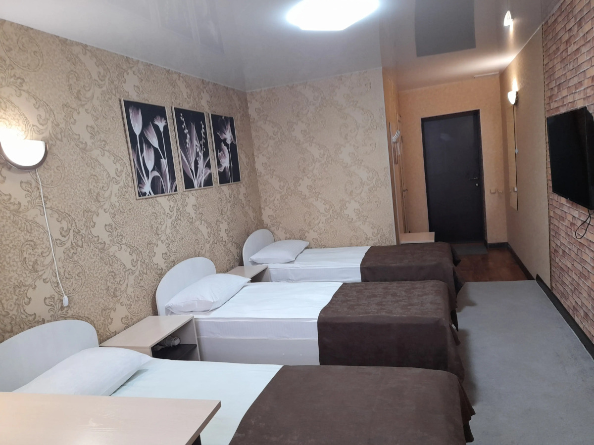 Хостел на Новособорной