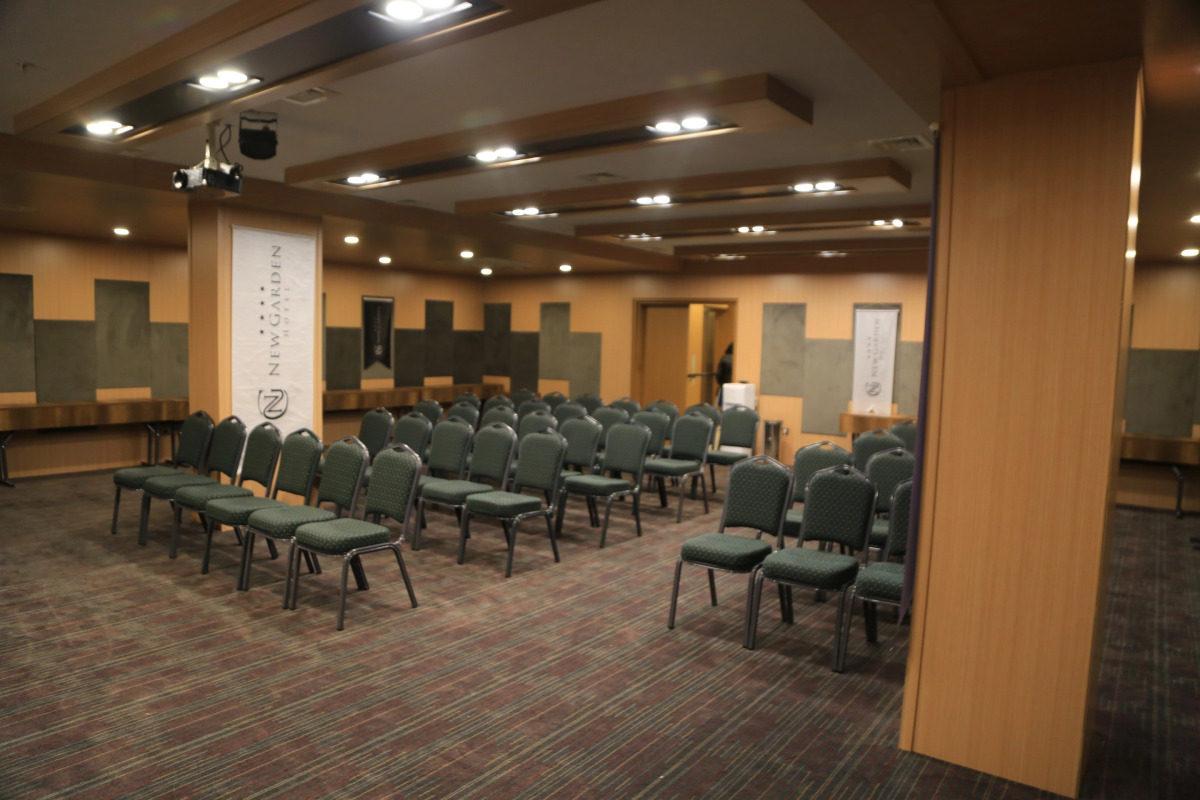 Отель New Garden