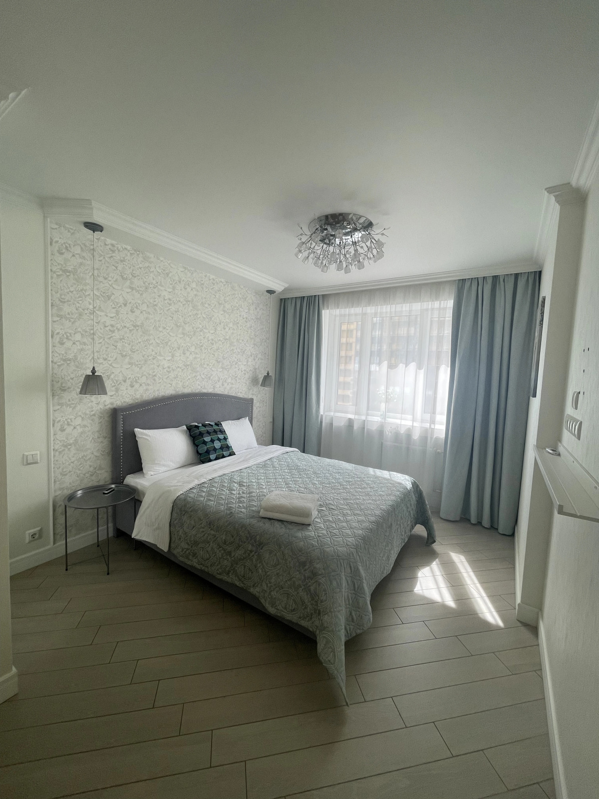 Квартира с 3 спальнями на Парнасе