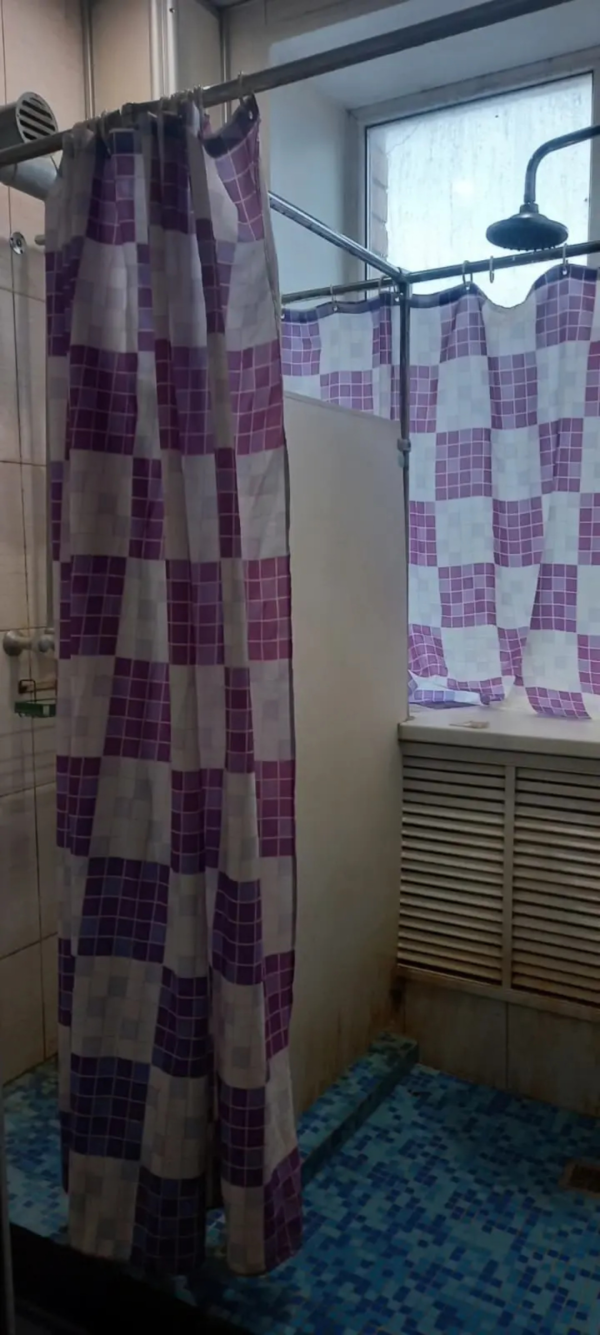 Гостиница В Городе N