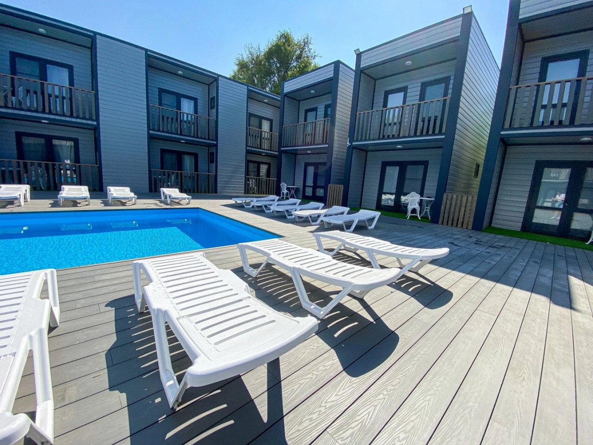 Отель Азов Вилладж