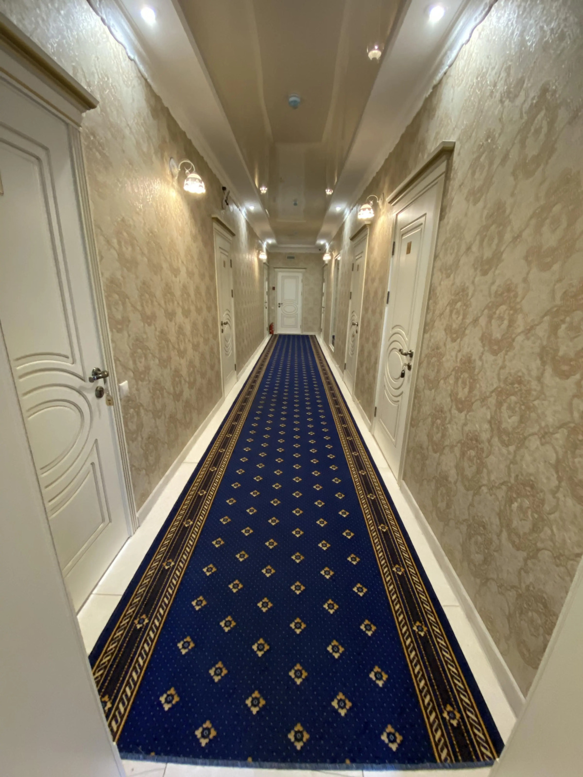 Гостиница Корона