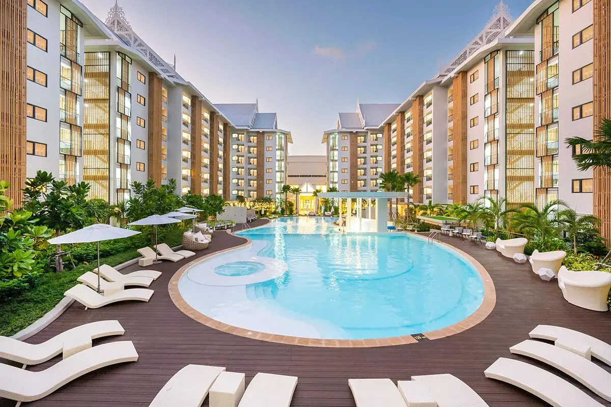 Отель Wyndham Jomtien Pattaya
