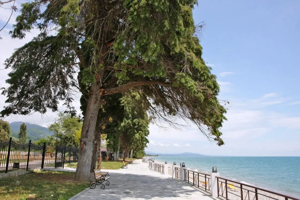 Отель Анакопия Club