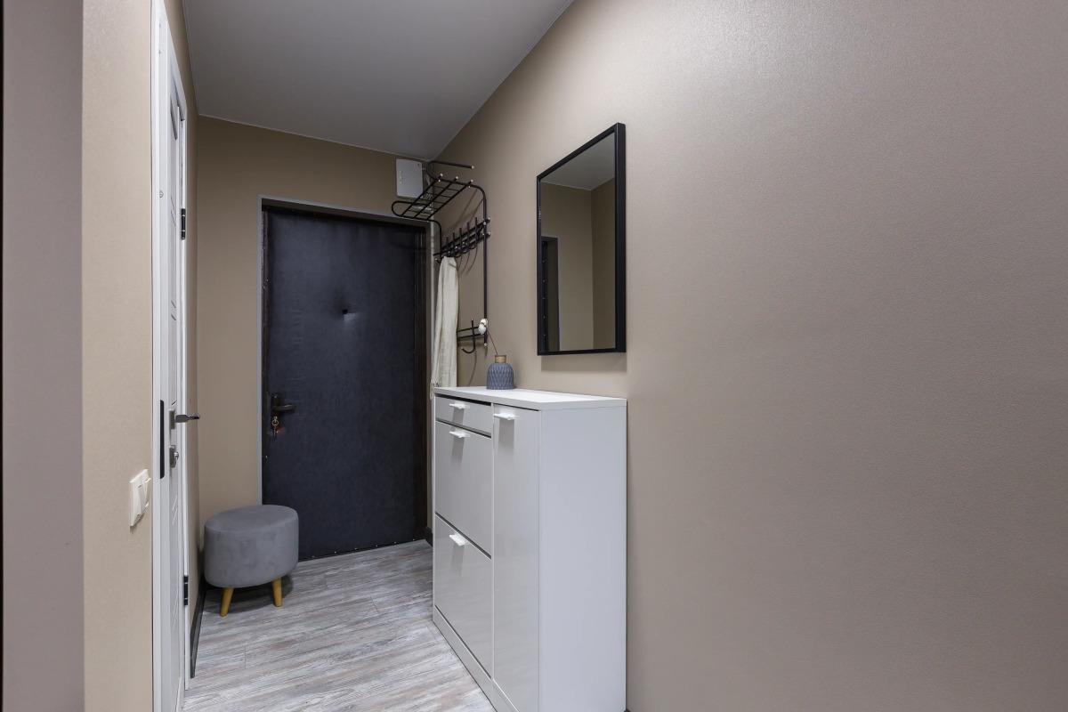 Трехкомнатная квартира рядом НМИЦ имени Рыжих