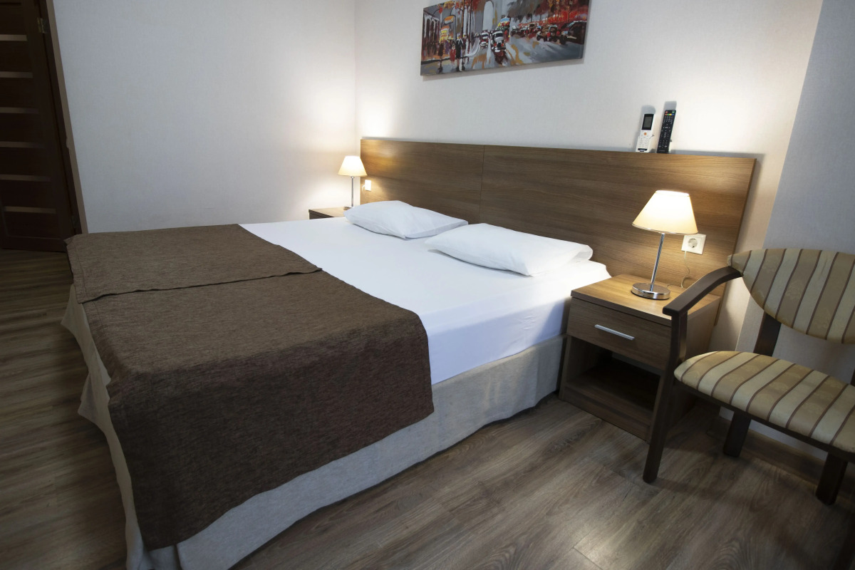 Отель Атмосфера