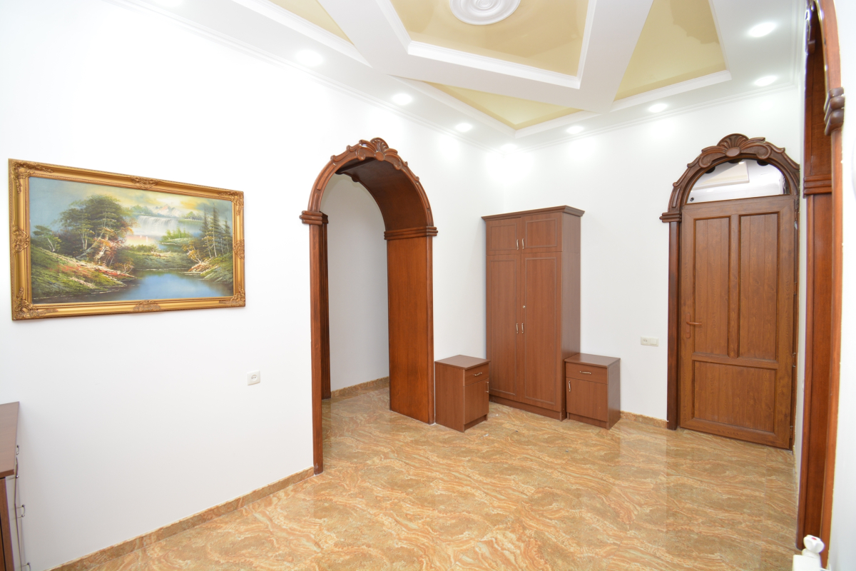 Квартира 3-к на ул. Туманяна, TM200