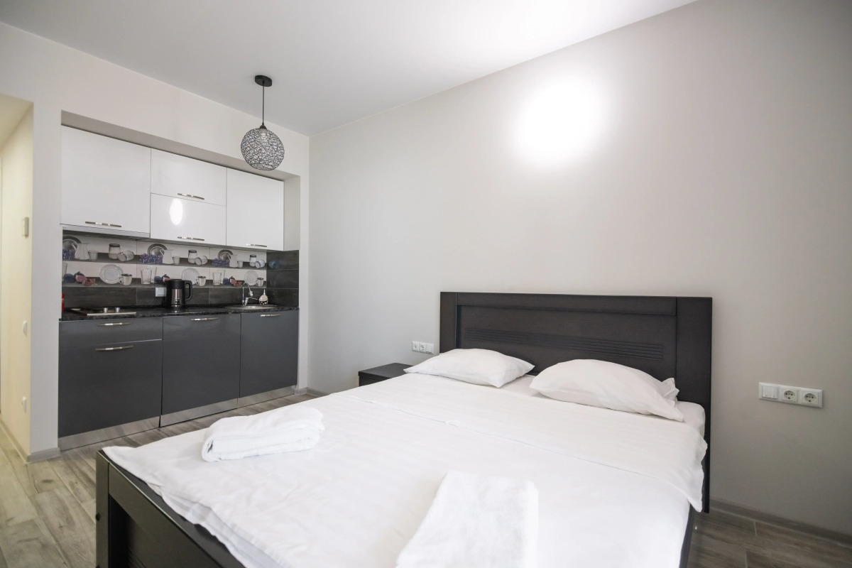 Апартаменты Bright Apartment with Balcony in Alliance Palace Batumi - Steps from the Sea & Dancing Fountains