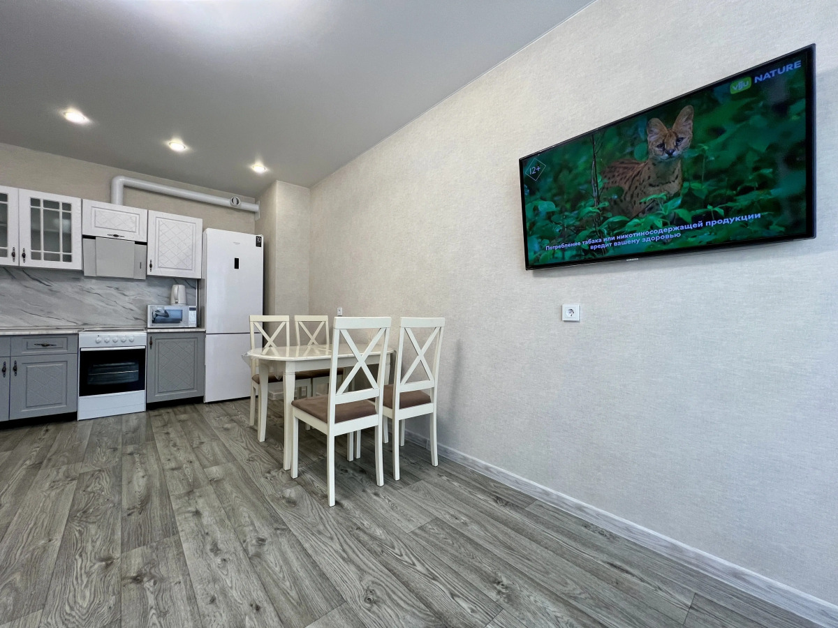 Квартира Евро 3-ком на Смирнова 3 (кв. 185)