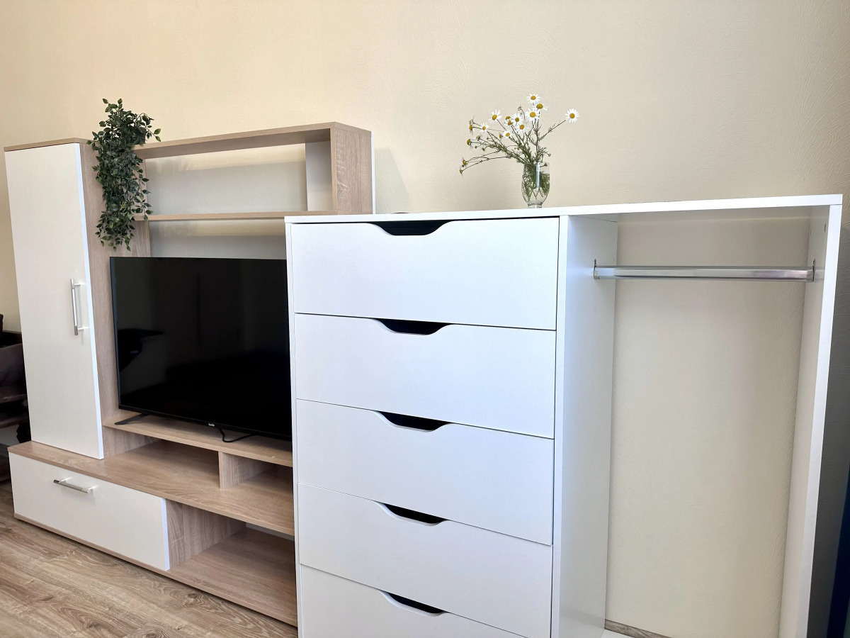 Квартира Garnet Apartments Уют