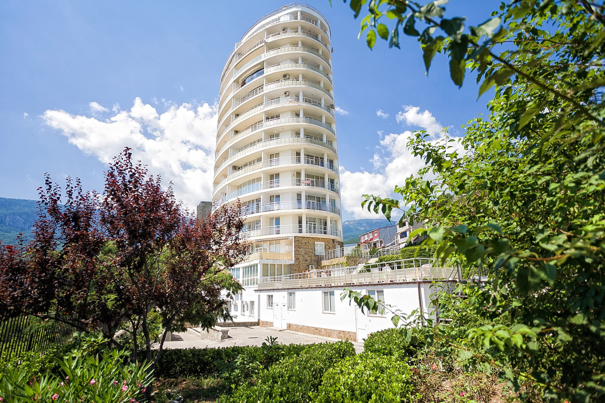 Гостевой Дом Белый Дом в Гурзуфе на Строителей