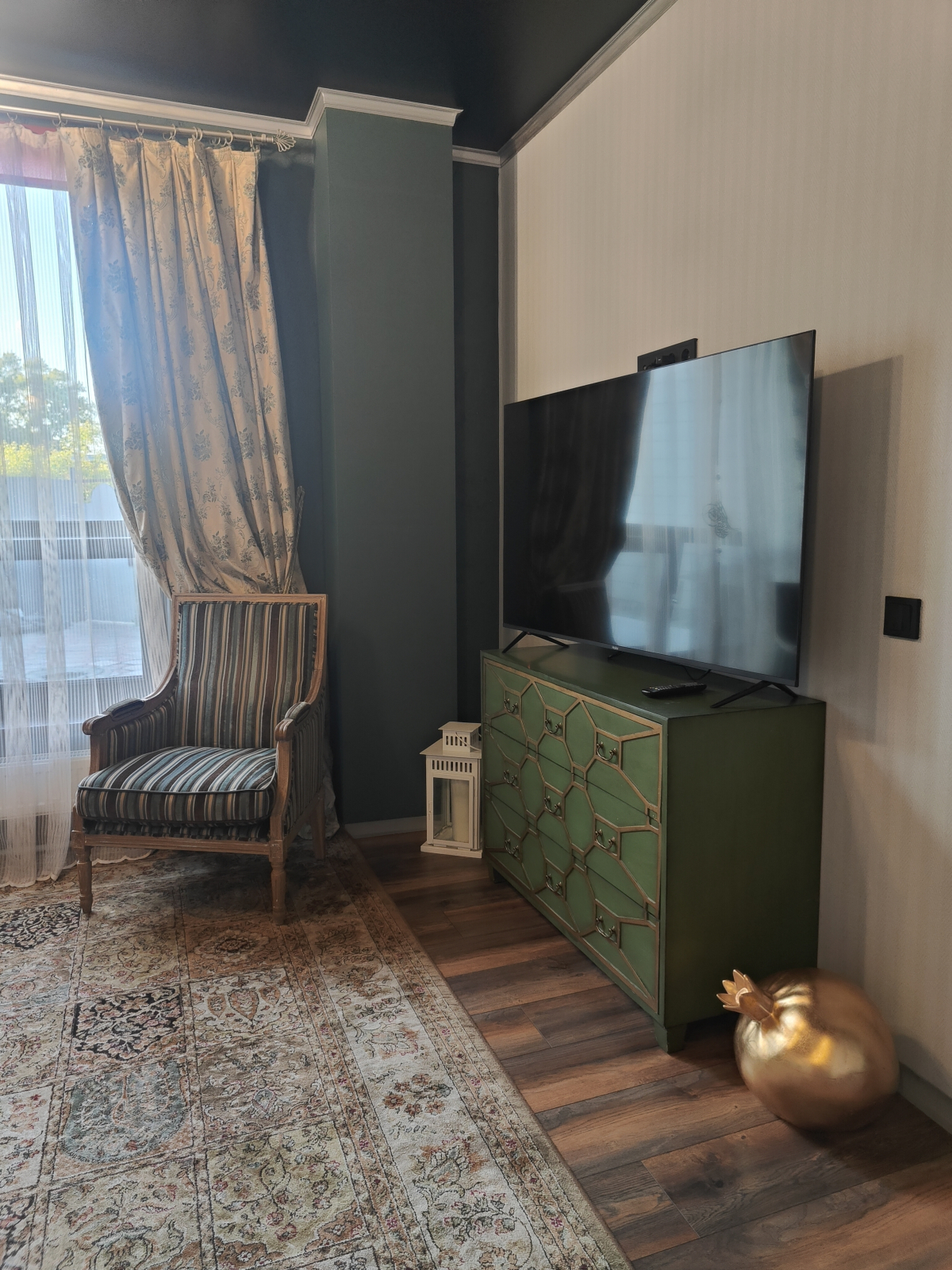 Частный дом уютный с дизайнерским ремонтом