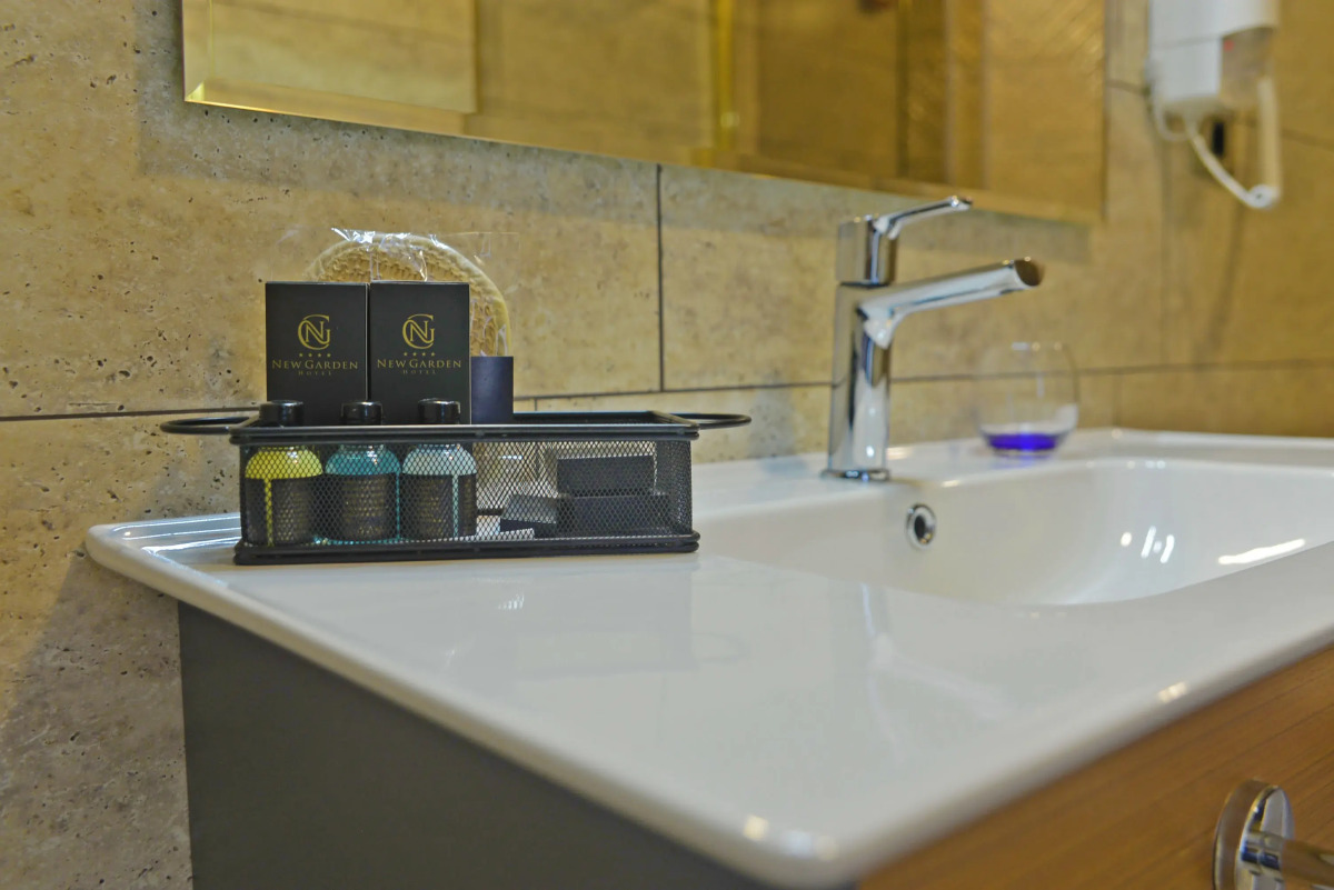 Отель New Garden