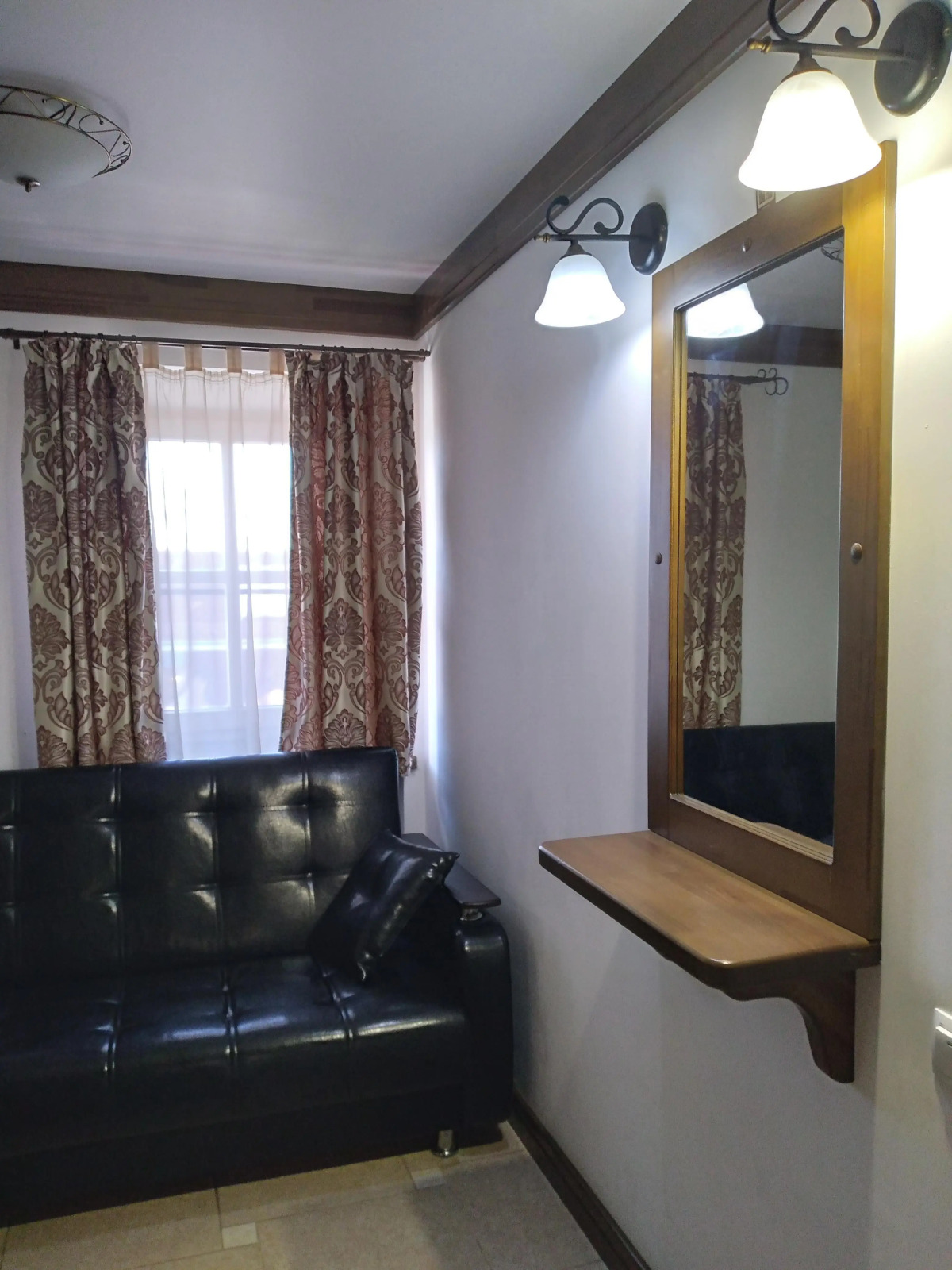 Апартаменты на Набережной 8