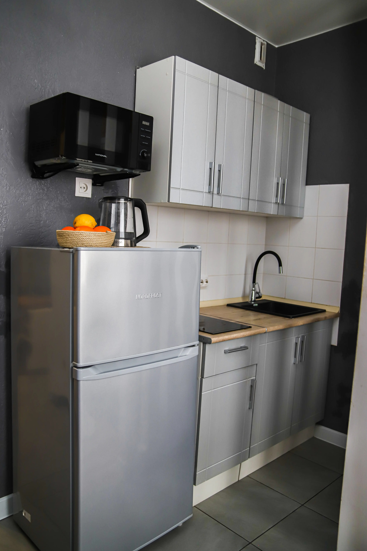 Апартаменты «Home Vita» стильные, просторные, красивый вид из окна