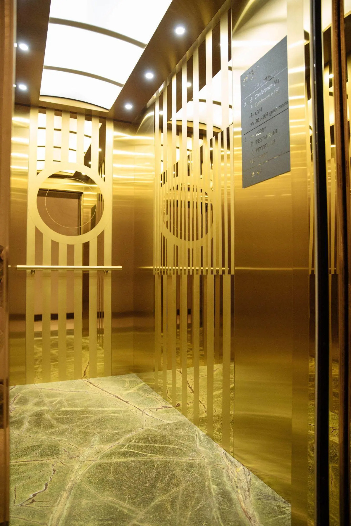 Отель Garden Park Inn