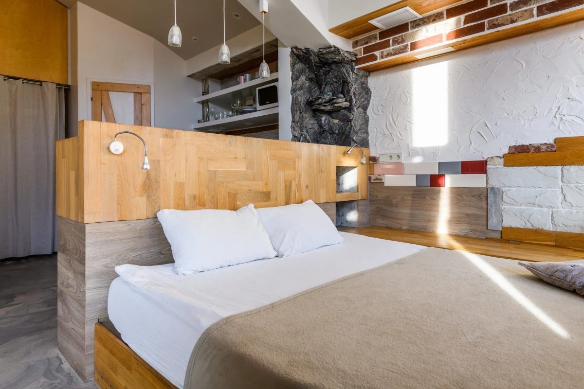 Апартаменты Оплот ETHNICA Дизайн Студия | 40м² | 3 Этаж Ваше Окно в Горы