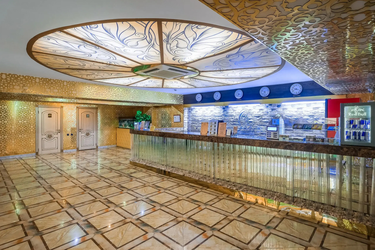 Отель Grand Opera