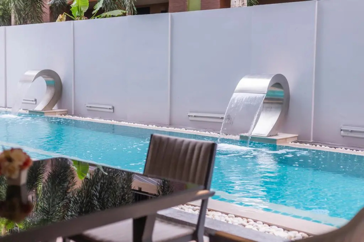 Отель Woovo Phuket Patong