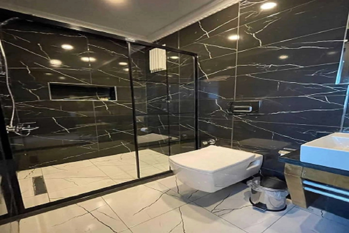 Отель Express Plus