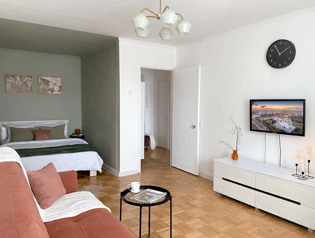 Квартира 1-к. Осенний блюз TYT-YЮT Autumn Blues