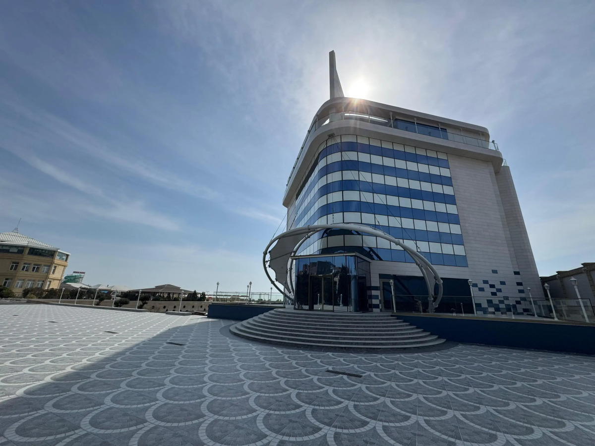 Отель Titanik Baku