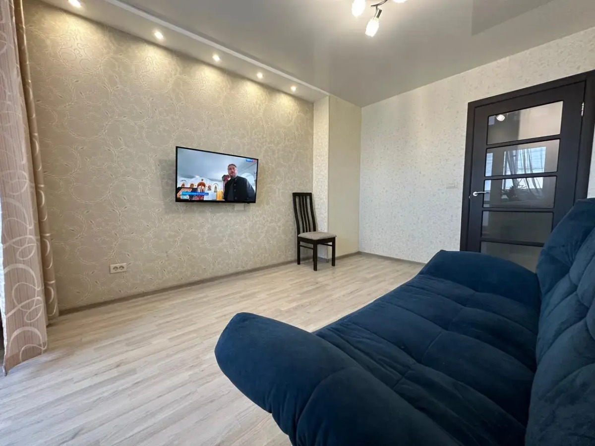 Квартира Октябрьский 157