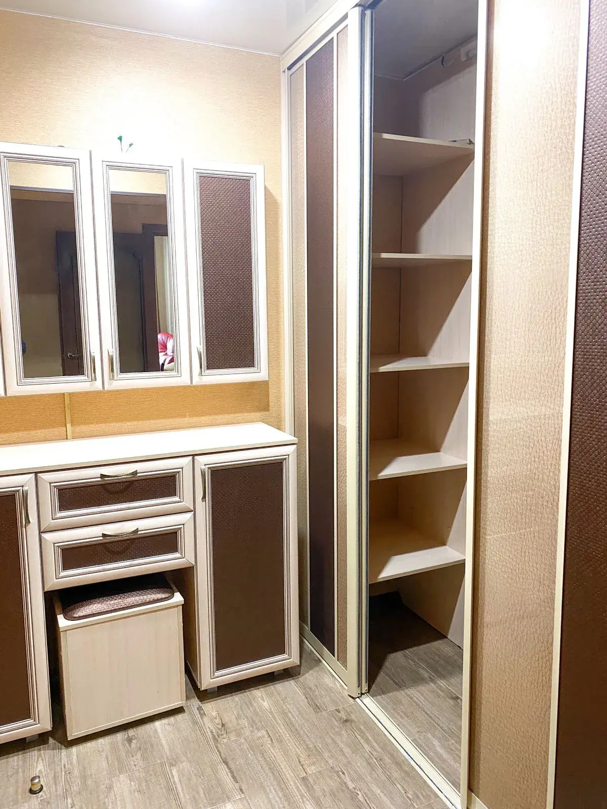 Квартира Дизайнерская с Джакузи