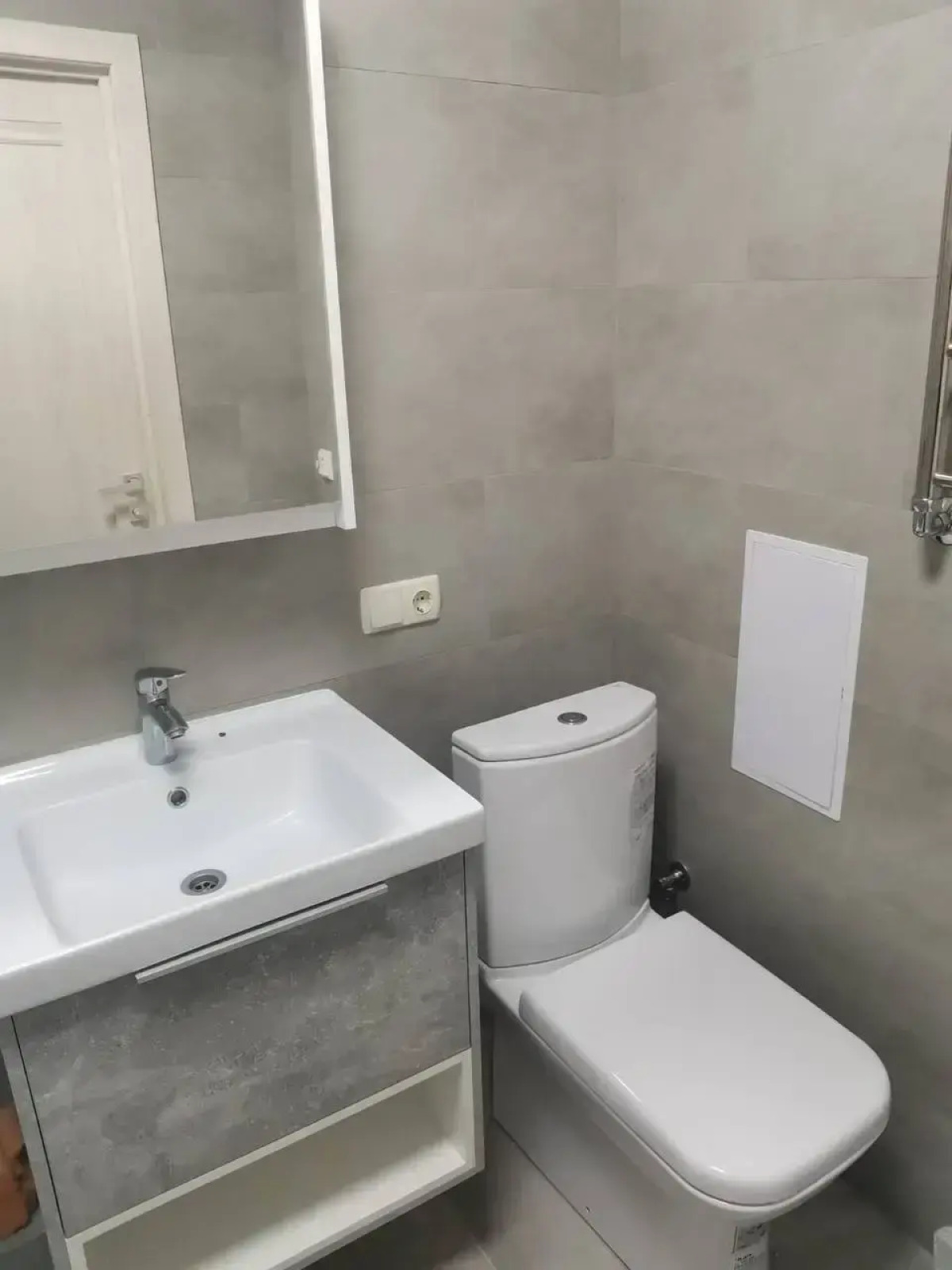 Апартаменты Евродвухкомнатная на Юрия Клыкова 12