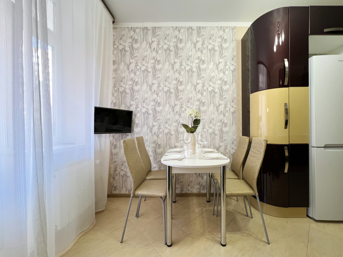 Апартаменты двухкомнатные Рио Апарт Парк Галицкого