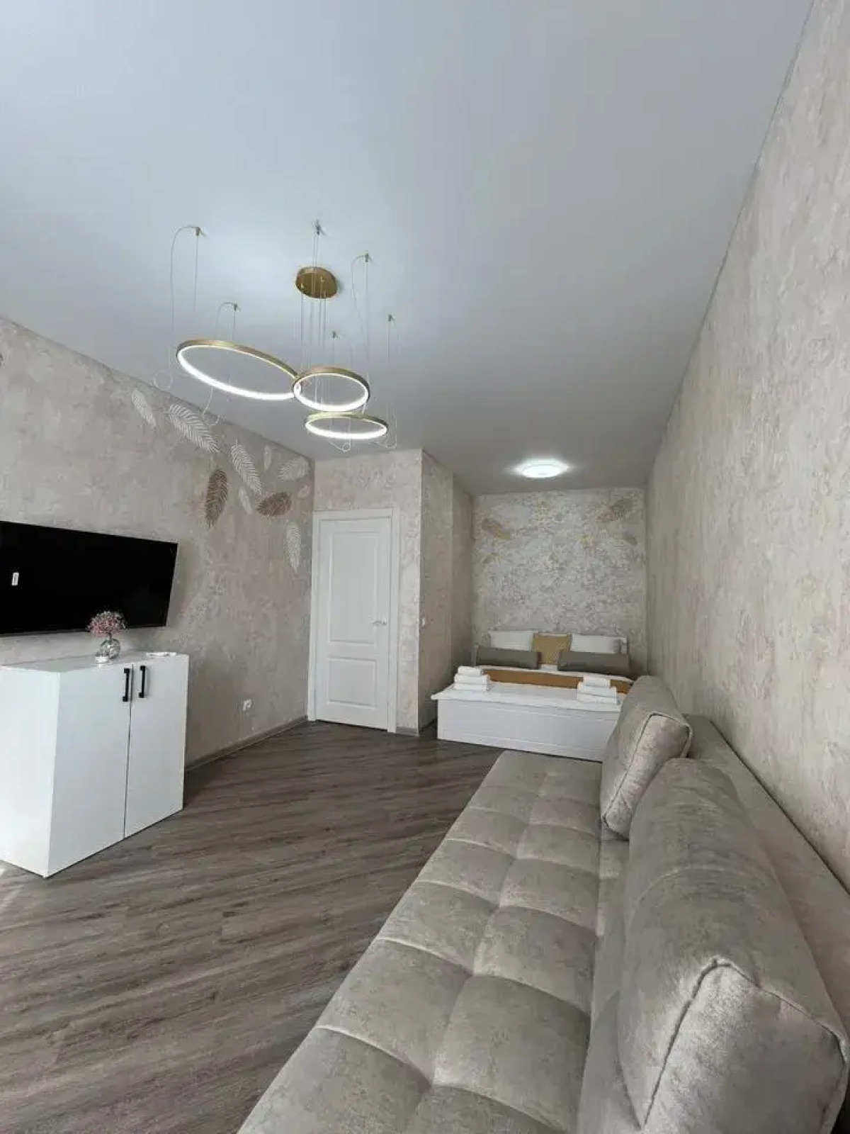 Квартира c дизaйнepским ремонтoм