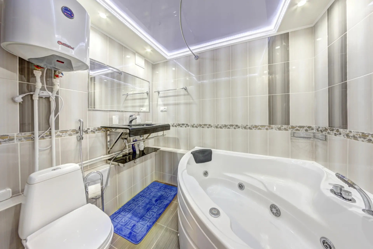 Апартаменты ИннХоум на Свободы 96