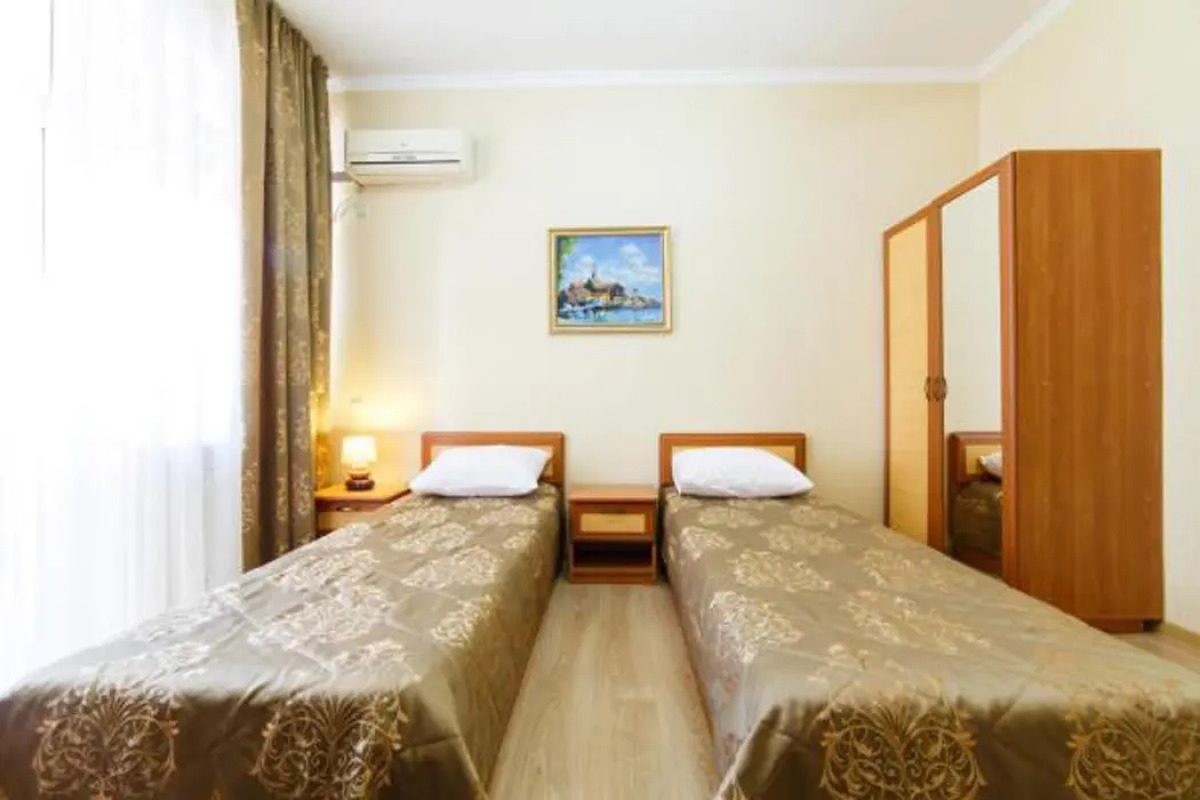 Гостевой Дом Лаура