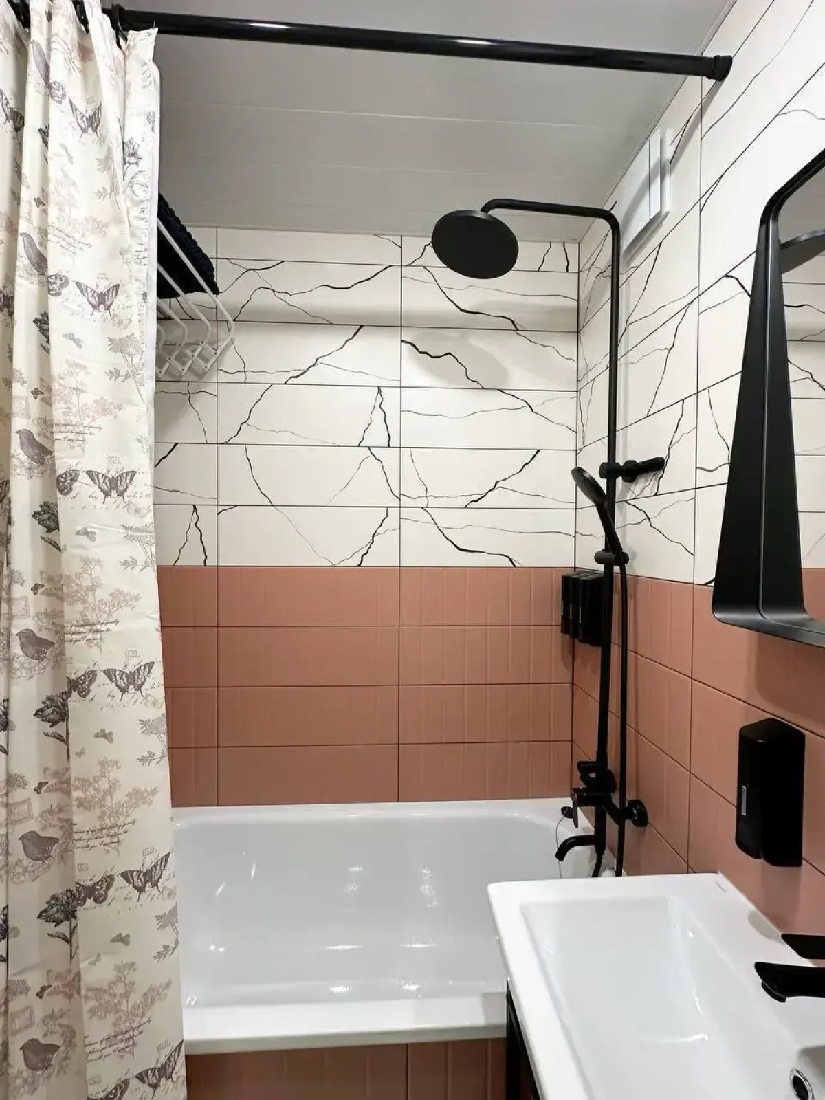 Квартира с новым дизайнерским ремонтом