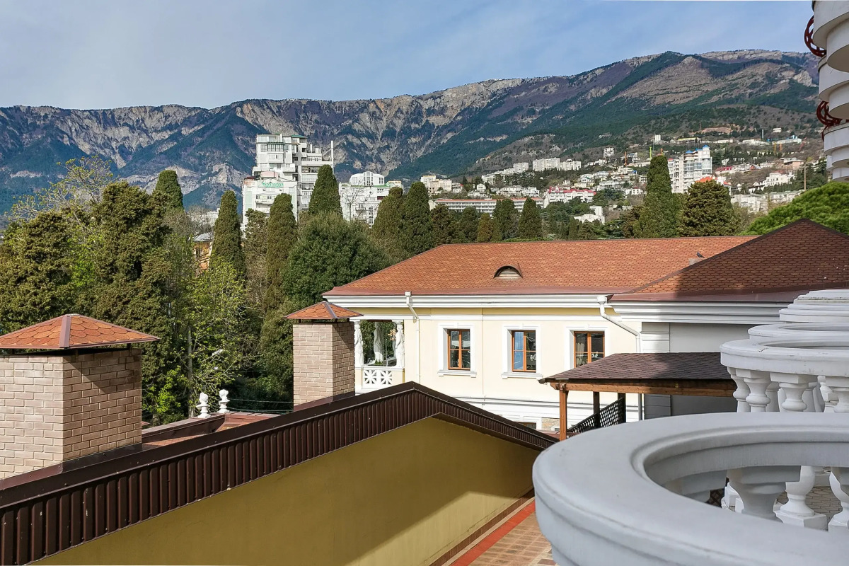 Апартаменты Дом композитора Ялта Екатеринская 3 Набережная Ялты